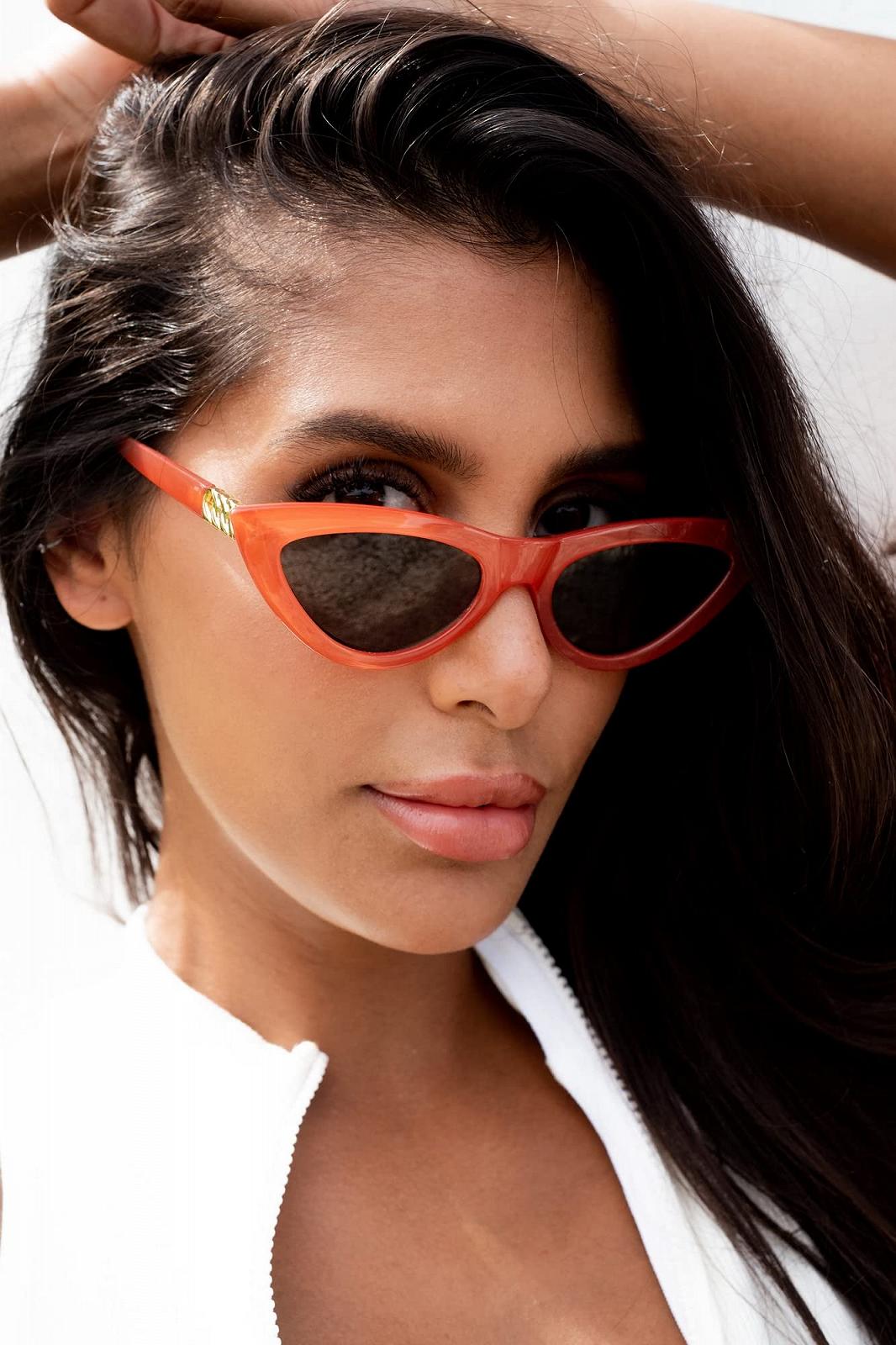 Жіночі сонцезахисні окуляри Cat-Eye Slim UV-400 Колір Варіюється, фото №3