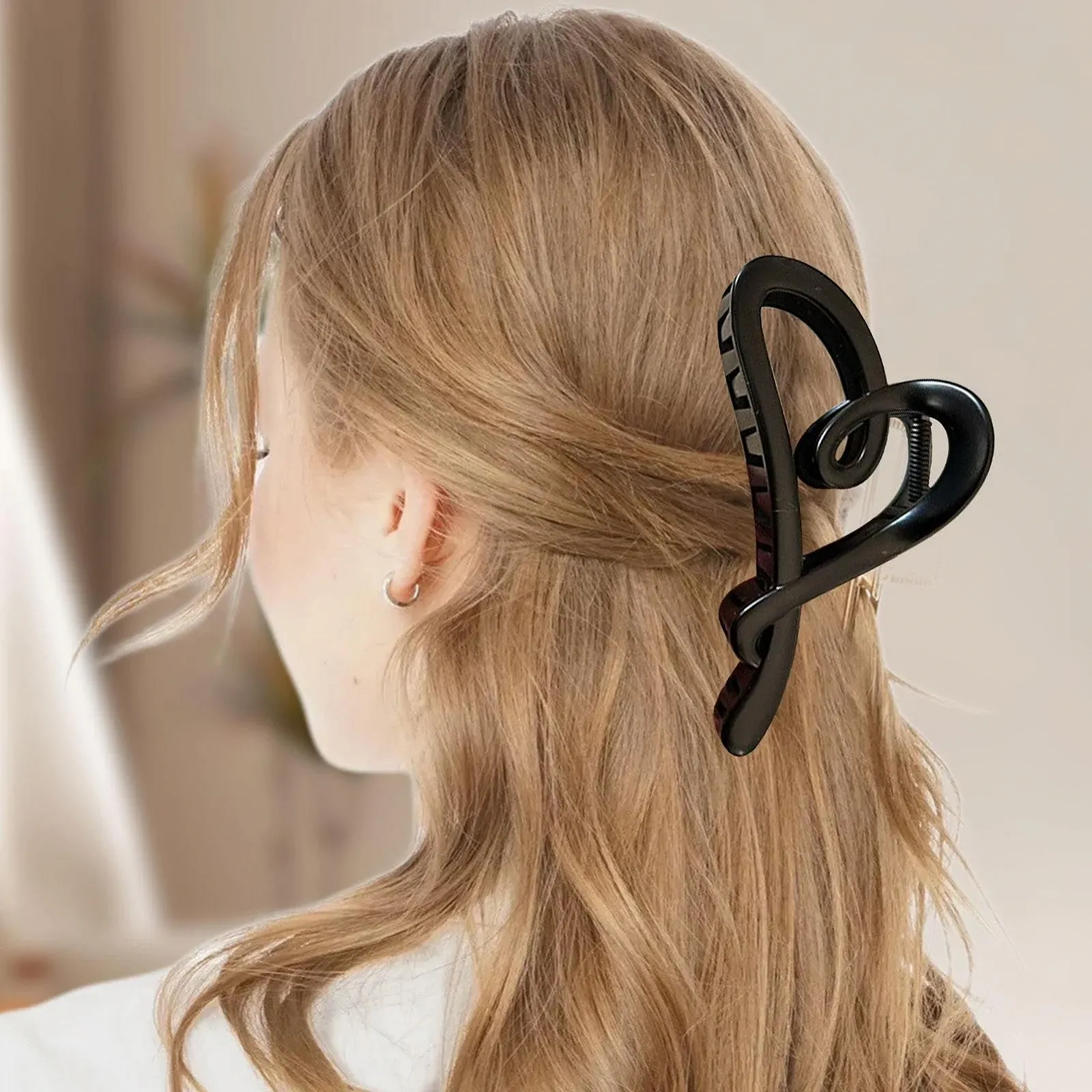 Заколка для волос в форме сердца с коготками Elegant of Love с прочным удержанием, матовая, фото №2