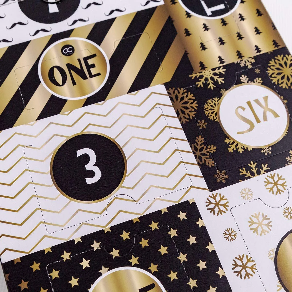 Набір подарунковий Accentra New Year Countdown з 7 сюрпризами для макіяжу на останні дні року, фото №4