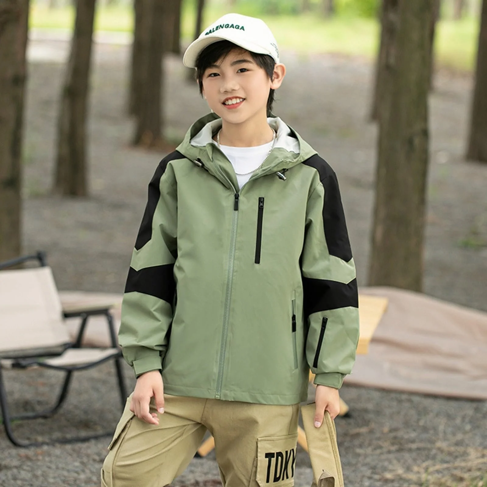 Вітрозахисна куртка для хлопчиків Легка вітрозахисна спортивна куртка для дітей, фото №6 Вітрозахисна куртка для хлопчиків Легка вітрозахисна спортивна куртка для дітей, фото №6