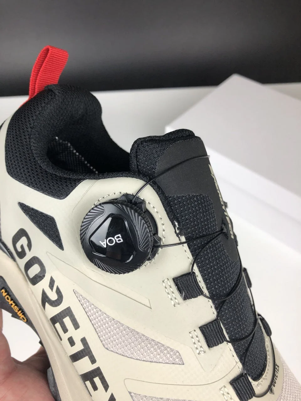 Чоловічі кросівки The North Face Shimano Boa Gore-Tex бежеві з чорним термо осінь зима, фото №7 Чоловічі кросівки The North Face Shimano Boa Gore-Tex бежеві з чорним термо осінь зима, фото №7