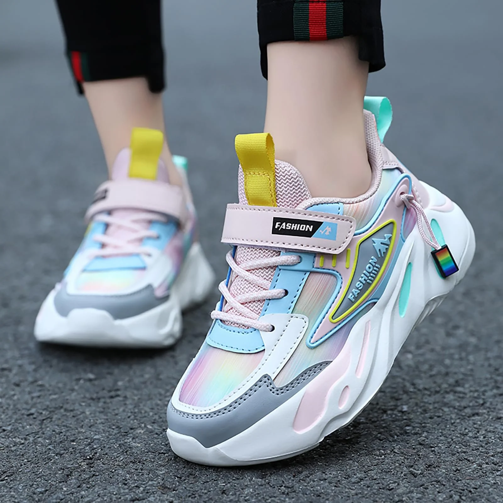 Дитячі спортивні кросівки для хлопчиків і дівчаток, дитячі бігові з нековзною легкою підошвою для приміщень, фото №6