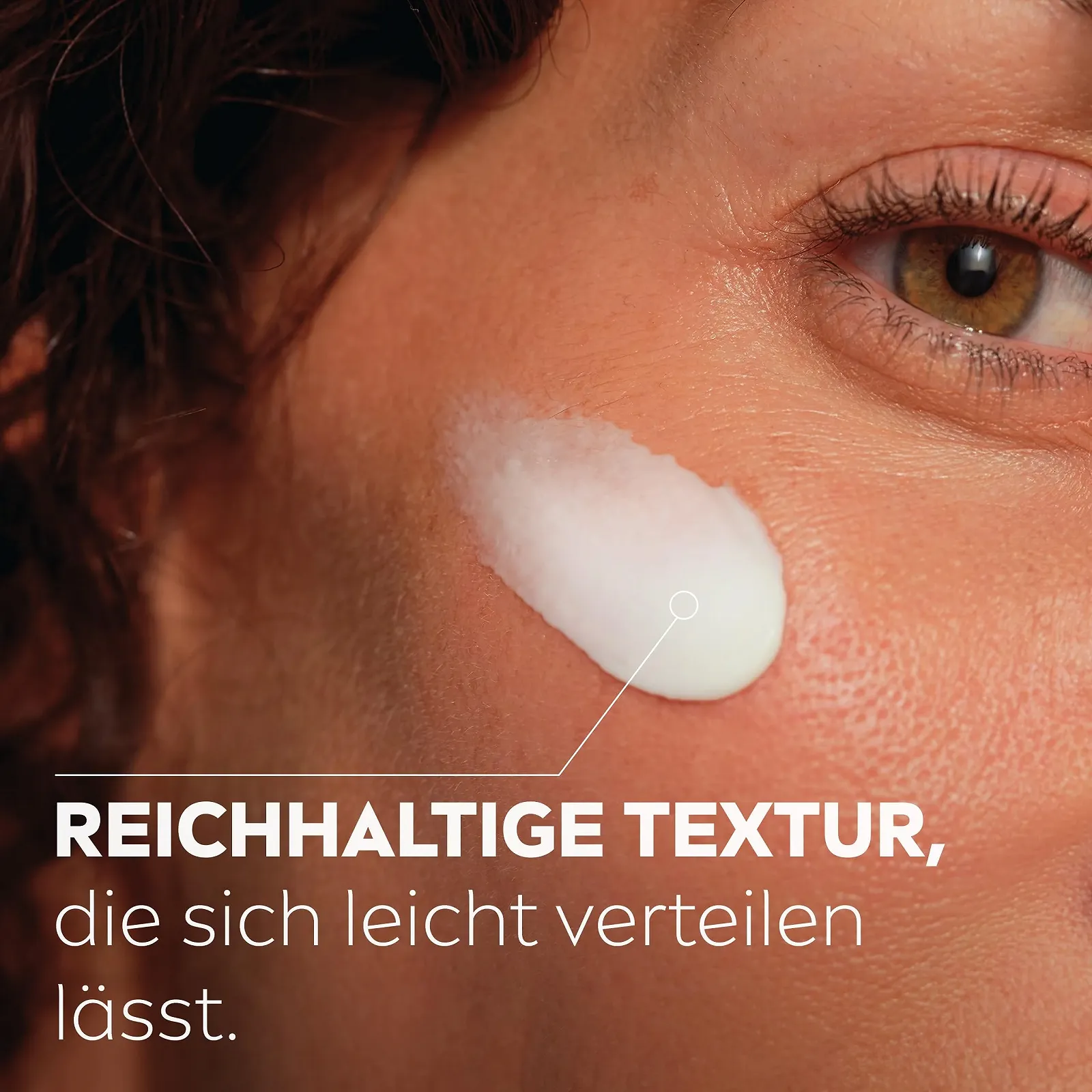 Денний крем NIVEA Q10 Anti-Wrinkle Power Extra Firming проти зморшок з SPF 15 50 мл, фото №6 Денний крем NIVEA Q10 Anti-Wrinkle Power Extra Firming проти зморшок з SPF 15 50 мл, фото №6