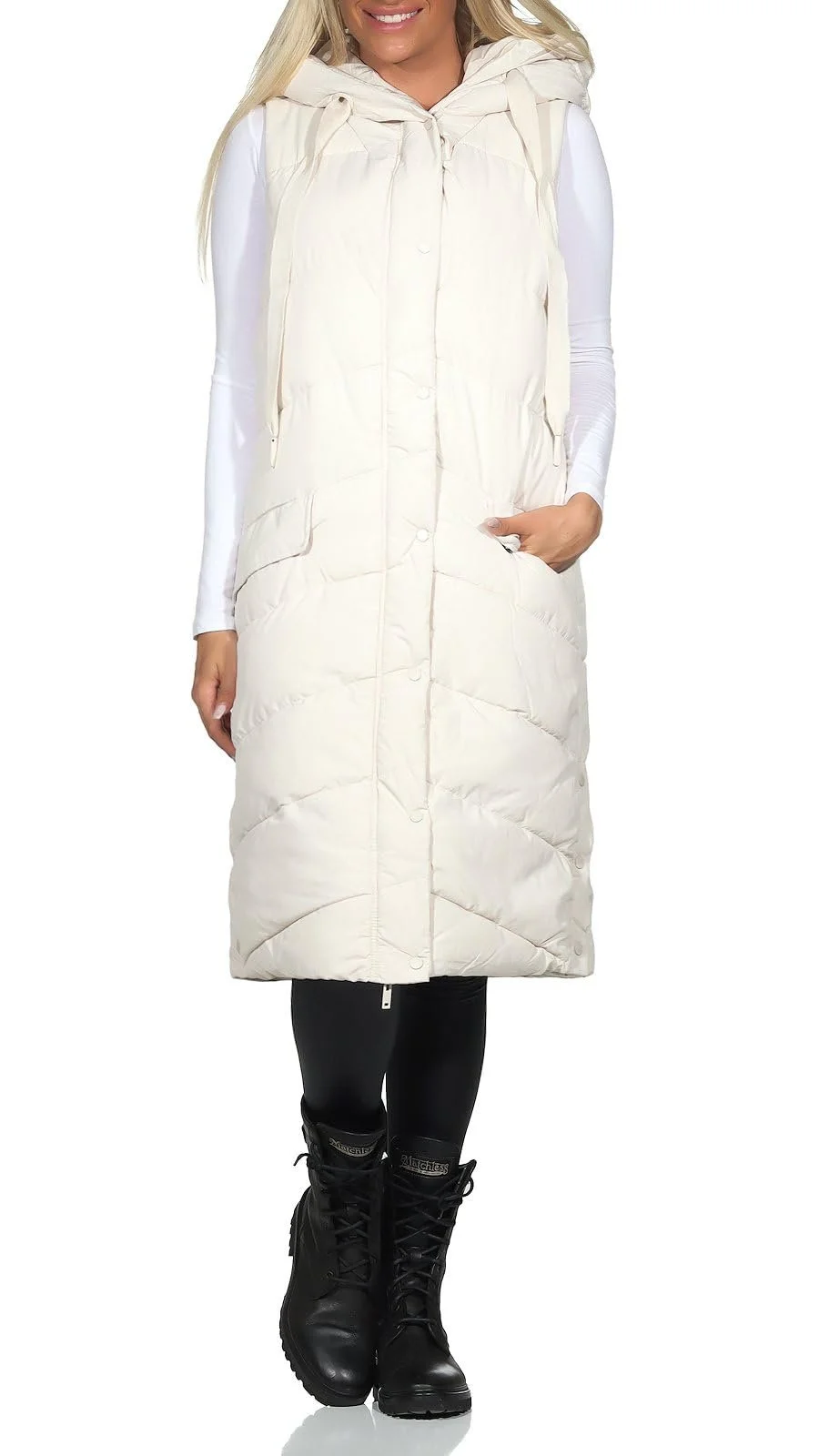 Жилет 3/4 довжини з капюшоном Hailys Ch44arlotte стьобаний, фото №2 Жилет 3/4 довжини з капюшоном Hailys Ch44arlotte стьобаний, фото №2