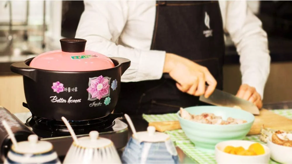 Керамічна каструля Pans для рамену та пасти термостійка з кришкою Чорна 5 л, фото №3 Керамічна каструля Pans для рамену та пасти термостійка з кришкою Чорна 5 л, фото №3