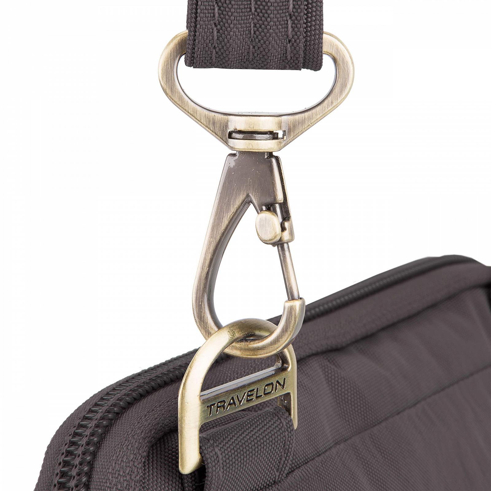 Сумка на плече Travelon Signature Quilted Slim Pouch для подорожей, фото №7
