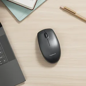 Миша Logitech B100 дротова, USB, оптичний сенсор 800 DPI, 3 кнопки для лівої та правої руки, Чорний synthetic.ua - Фото 1