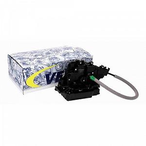 Замок двери VEMO V30-85-0132 Green Mobility Parts для MERCEDES-BENZ, передний правый synthetic.ua - Фото 1