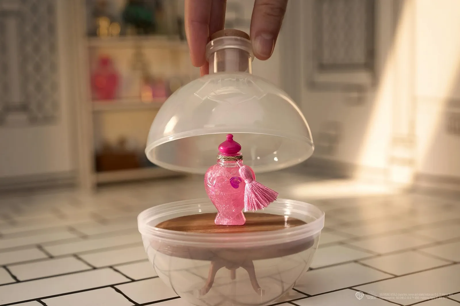 Будівельний набір MGA's Miniverse 594512-EUC Make It Mini Potions Harry Potter, багатокольоровий, фото №4 Будівельний набір MGA's Miniverse 594512-EUC Make It Mini Potions Harry Potter, багатокольоровий, фото №4