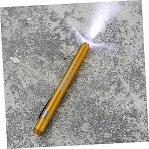 Фонарик OSALADI с клипсой Желтый для крепления и отсоединения Портативный synthetic.ua - Фото 1