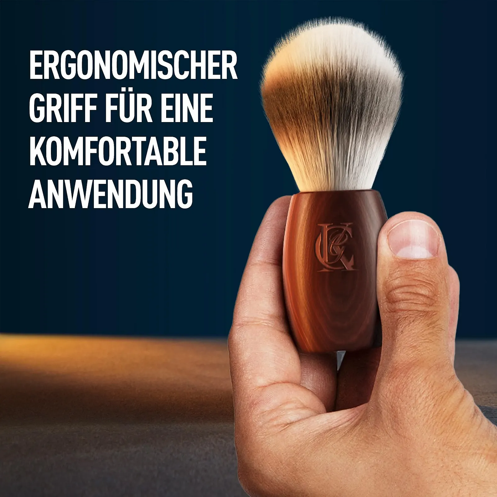 Помазок для бритья King C. Gillette Beard Care с мягкой щетиной и деревянной ручкой, фото №3 Помазок для бритья King C. Gillette Beard Care с мягкой щетиной и деревянной ручкой, фото №3