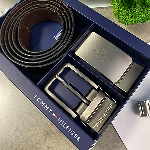 Подарунковий набір зі шкіряним ремнем TH з двома змінними пряжками Томмі Хілфігер synthetic.ua - Фото 1