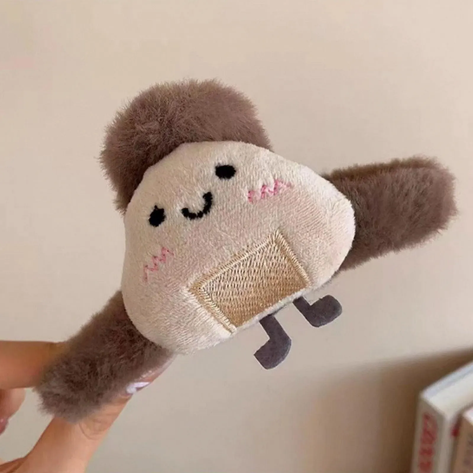 Заколка для волос Меховая - Милая заколка для волос - Заколка в форме еды | Украшение для длинных густых волос для женщин и девушек, фото №8 Заколка для волос Меховая - Милая заколка для волос - Заколка в форме еды | Украшение для длинных густых волос для женщин и девушек, фото №8