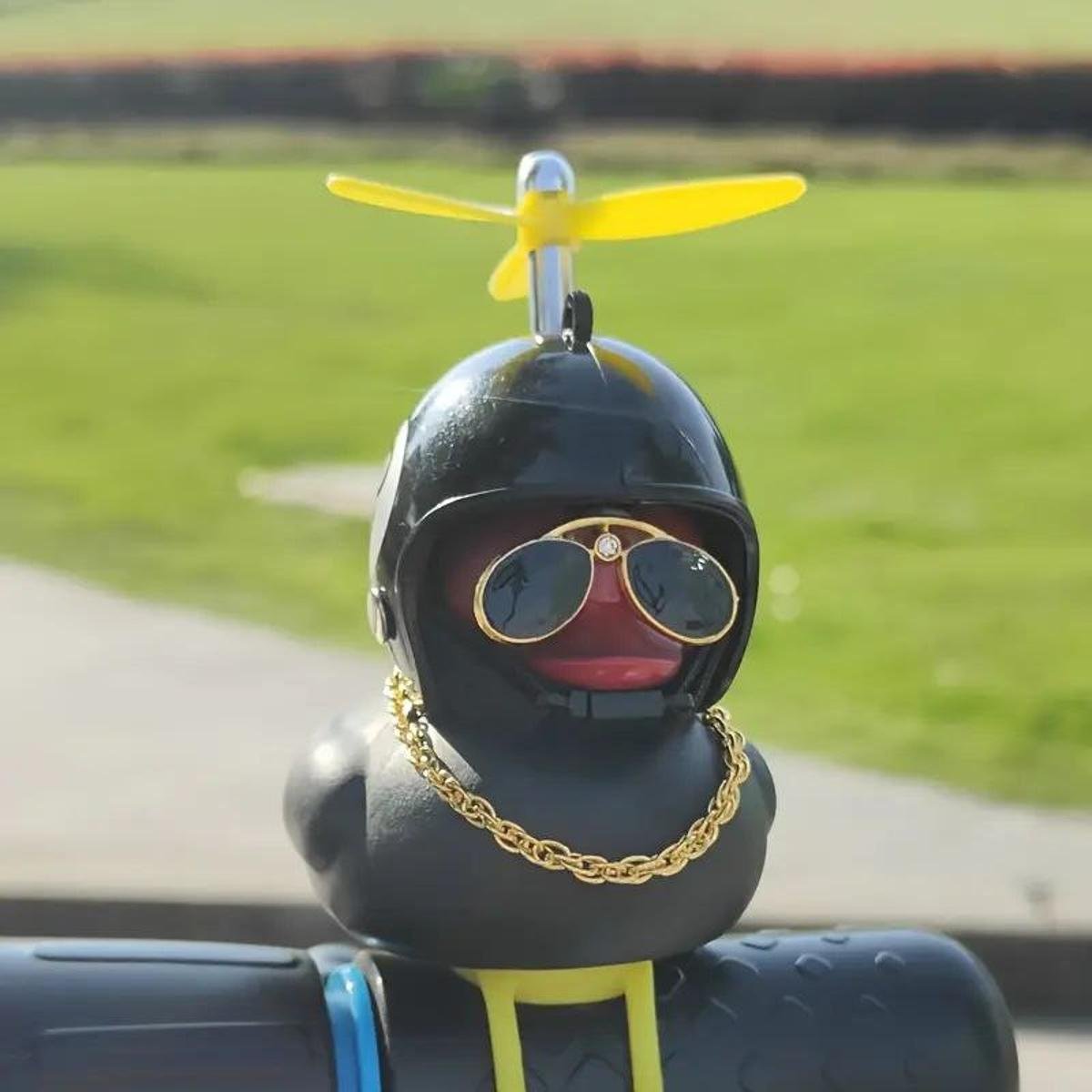 Аксесуар гумова качка в машину 9 см, фото №3 Аксесуар гумова качка в машину 9 см, фото №3