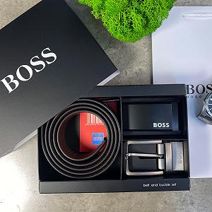 Подарунковий набір зі шкіряним ремнем Boss з двома змінними пряжками Босс - Фото 1