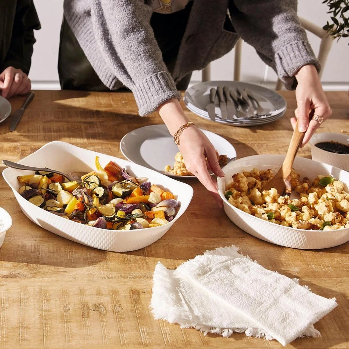 Форма для запікання Luminarc Smart Cuisine 28 см опалова, що штабелюється, фото №4 Форма для запікання Luminarc Smart Cuisine 28 см опалова, що штабелюється, фото №4