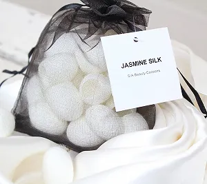 Шовкова маска для обличчя Jasmine Silk Pure Silk Beauty Cocoons - Фото 1