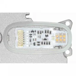 Блок керування освітленням VEMO Green Mobility Parts V20-73-0223 для BMW, правий synthetic.ua - Фото 1