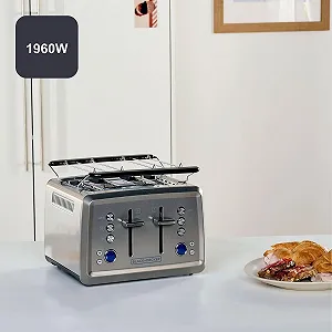 Тостер BLACK+DECKER BXTO1960E, 1960 Вт, цифрове налаштування підсмажування, 6 рівнів, 4 відділення, функції: стоп, розігрів та розморожування, автоматична система центрування, підігрівач хліба synthetic.ua - Фото 1