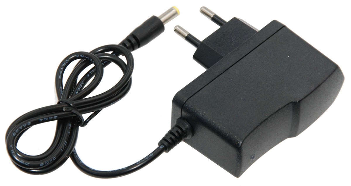 Зарядное устройство 12V 1.5Ah шуруповерт Зенит ЗША-12 Р2 Li, фото №1 Зарядное устройство 12V 1.5Ah шуруповерт Зенит ЗША-12 Р2 Li, фото №1