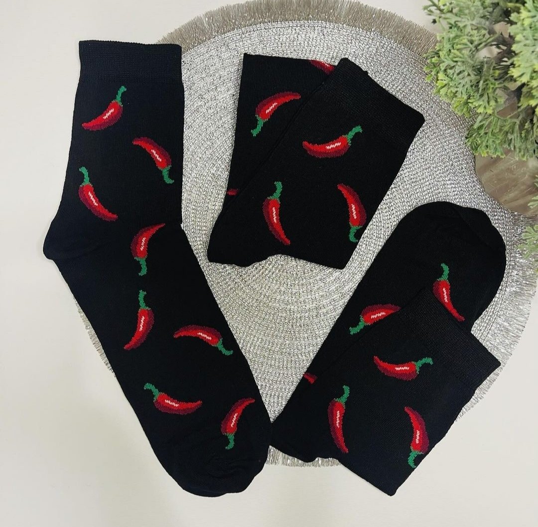 Чоловічі молодіжні шкарпетки високі демісезонні чорні 39 - 44 розмір, фото №1 Чоловічі молодіжні шкарпетки високі демісезонні чорні 39 - 44 розмір, фото №1