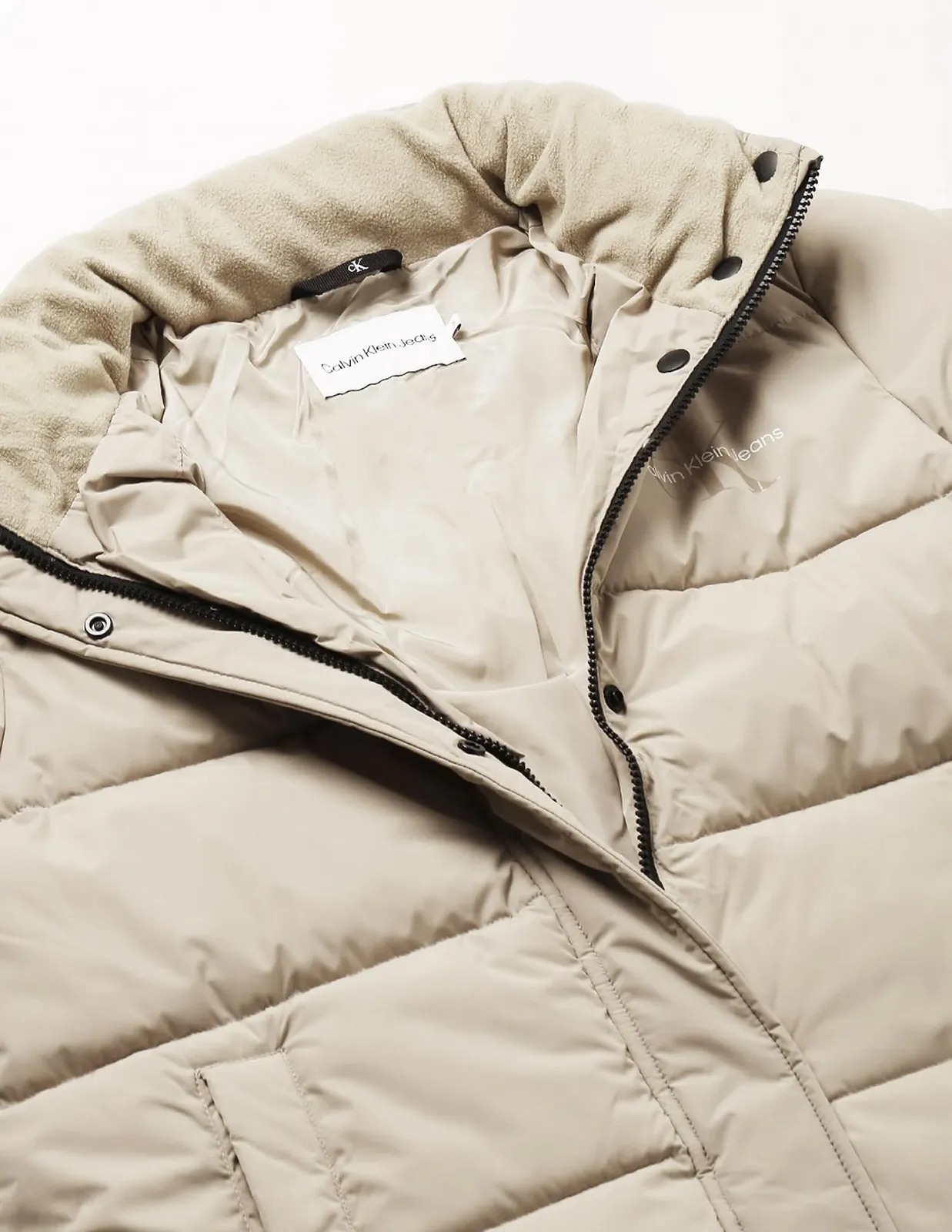 Пальто Calvin Klein Утеплене Жіноче, фото №2 Пальто Calvin Klein Утеплене Жіноче, фото №2