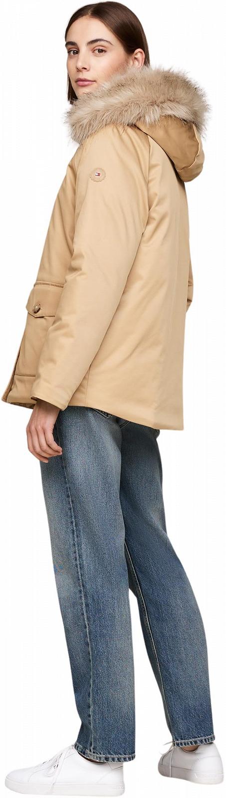 Парка Tommy Hilfiger Утеплена парка з хутром із застібкою на кнопках Жіноча, фото №2 Парка Tommy Hilfiger Утеплена парка з хутром із застібкою на кнопках Жіноча, фото №2