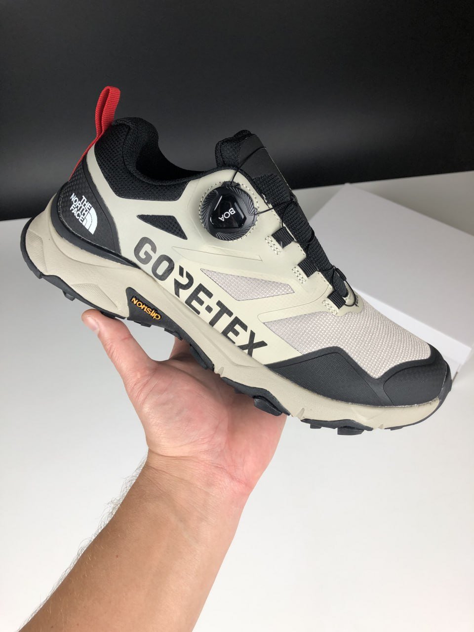 Чоловічі кросівки The North Face Shimano Boa Gore-Tex бежеві з чорним термо осінь зима, фото №5