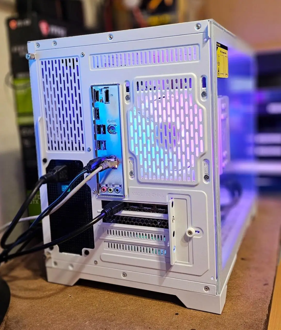 Комп'ютер AMD RYZEN 5 7500F 5.0 GHZ, RTX 3080 10GB, 32GB DDR5, SSD M.2 500GB, SSD M.2 1TB, фото №6 Комп'ютер AMD RYZEN 5 7500F 5.0 GHZ, RTX 3080 10GB, 32GB DDR5, SSD M.2 500GB, SSD M.2 1TB, фото №6