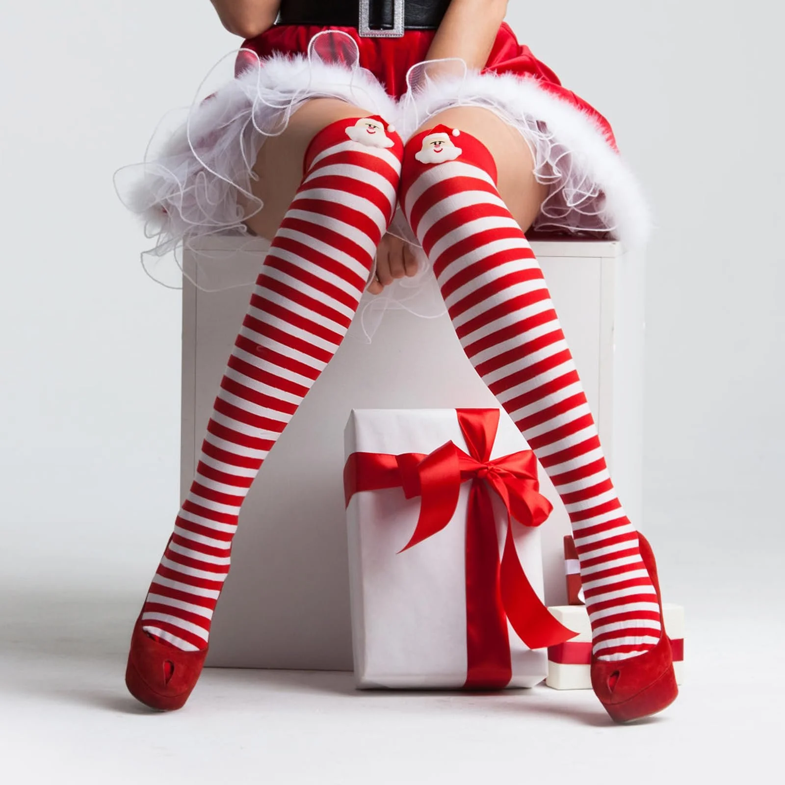 Женские Гольфы 3 Пары Рождественские Гольфы с Бантиком Красно-Белые в Полоску для Косплей Вечеринки, Красный, белый, Универсальный размер, фото №6 Женские Гольфы 3 Пары Рождественские Гольфы с Бантиком Красно-Белые в Полоску для Косплей Вечеринки, Красный, белый, Универсальный размер, фото №6