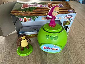 Пластиковая игрушка рассказывает истории Simba Маша и Медведь нет зарядного кабеля и не включается - Фото 1