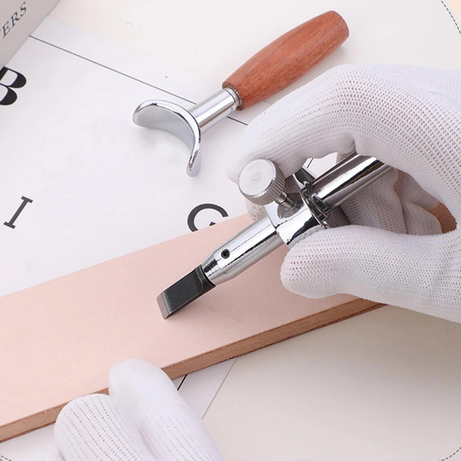 Точило для роликових ножів професійна регульована сталева для шкіри та тканини, фото №2