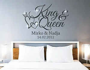 Наклейка на стіну tjapalo King & Queen з ім'ям та датою 100 x 58 см Чорна - Фото 1