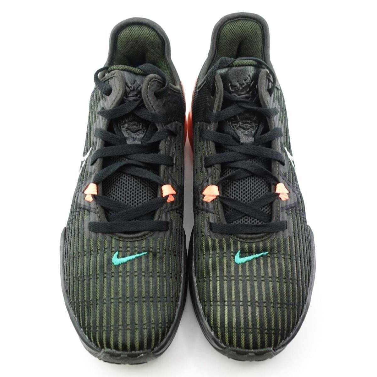 Кроссовки Nike Air Vapormax Plus, фото №3 Кроссовки Nike Air Vapormax Plus, фото №3