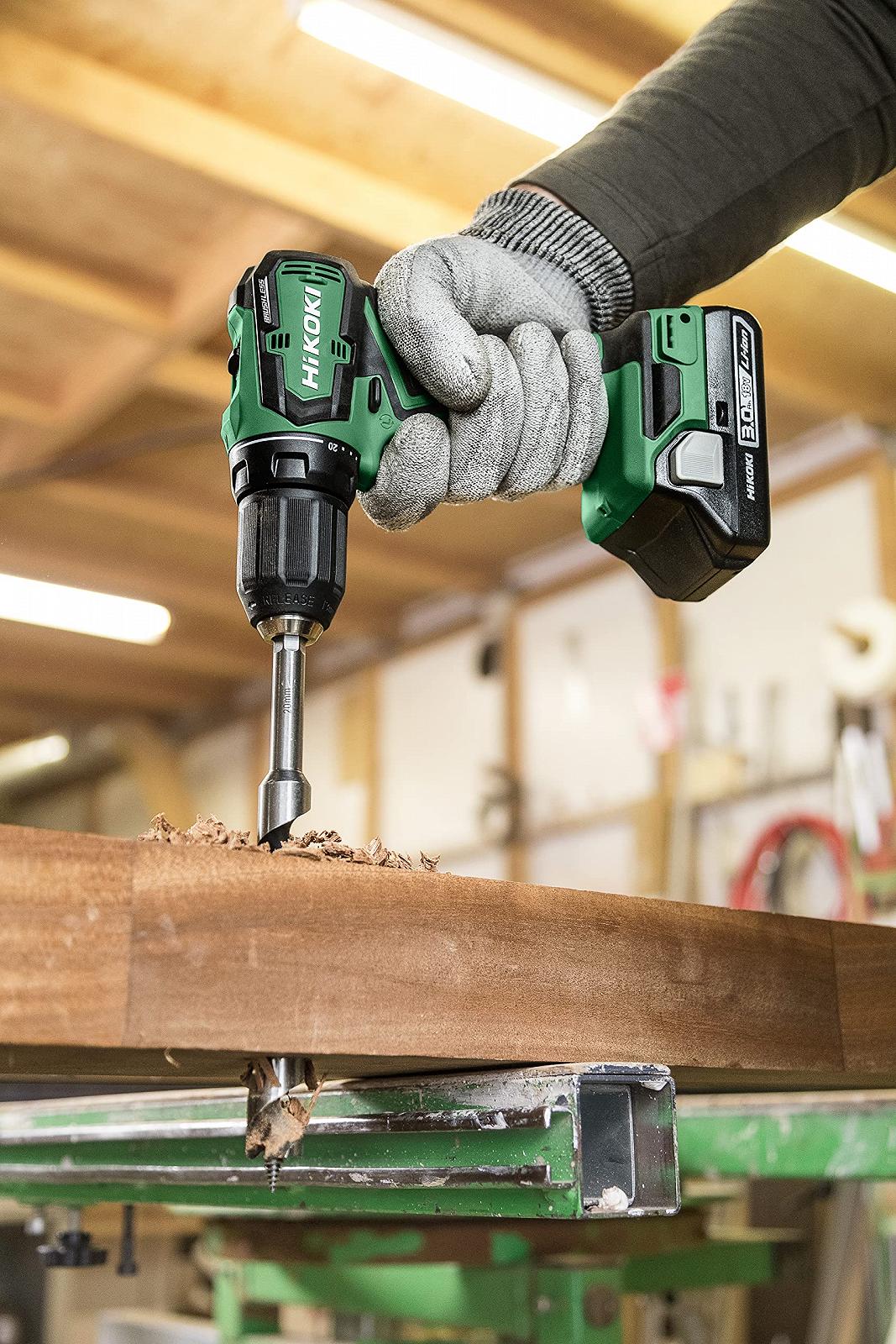 Дрель-шуруповерт HiKOKI DS18DA (18 В, Li-Ion, 50 Нм, 20-уровневый регулятор крутящего момента, LED, в транспортном кейсе, в комплекте 2 x 2.0 Ah аккумулятора и зарядное устройство), фото №2