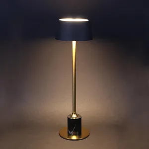 Настільна лампа DAWALIGHT LED акумуляторна 2400 мАг Чорна з золотом - Фото 1