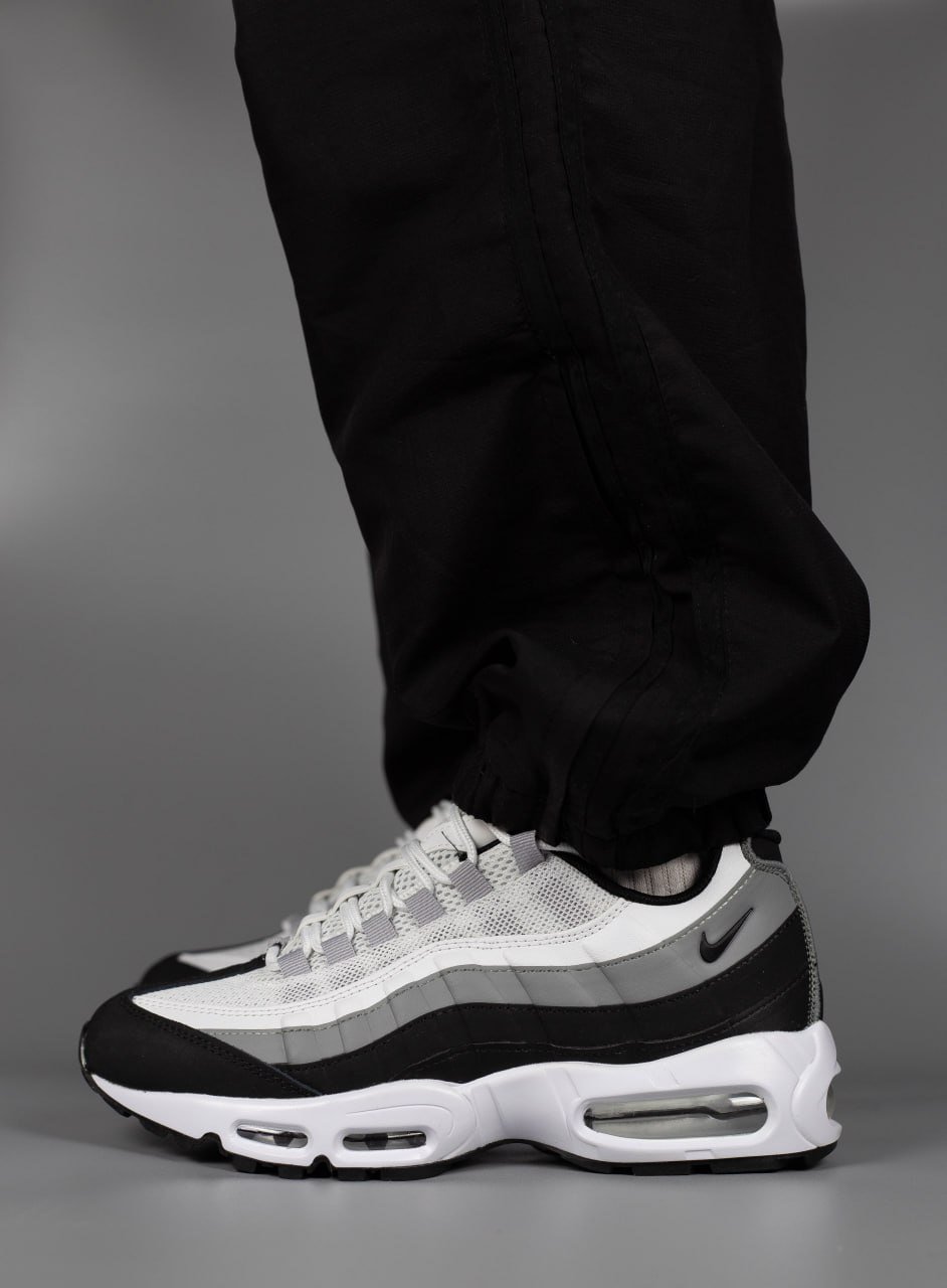Мужские кроссовки Nike Air Max 95 White Black, фото №4 Мужские кроссовки Nike Air Max 95 White Black, фото №4
