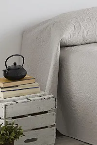 Покривало Easycosy 240 x 270 см - Покривало з тисненням, стьобане з обох сторін, слонова кістка / бежевий synthetic.ua - Фото 1