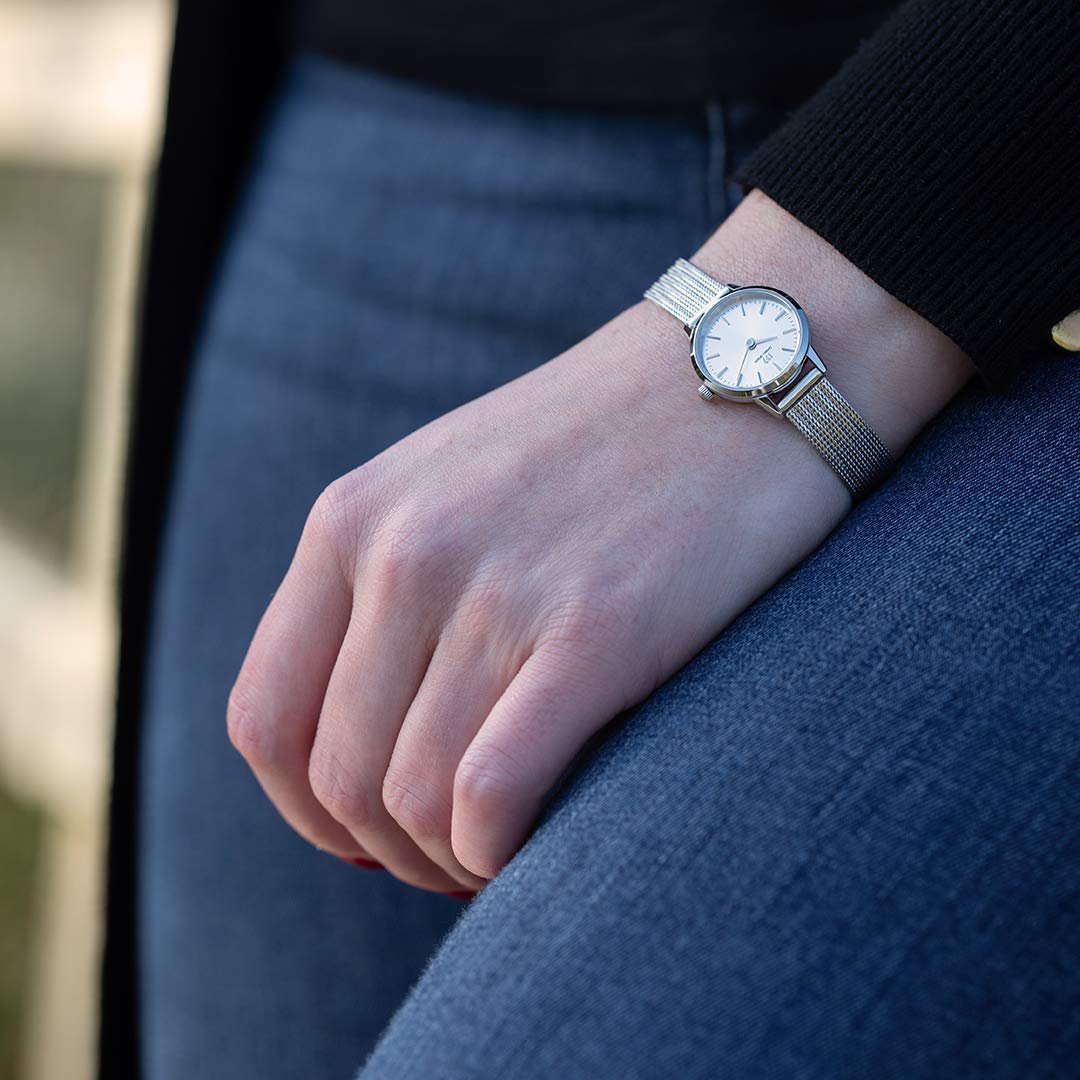 Часы Danish Design Женские Аналоговые Кварцевые One Size Серебряный, фото №3