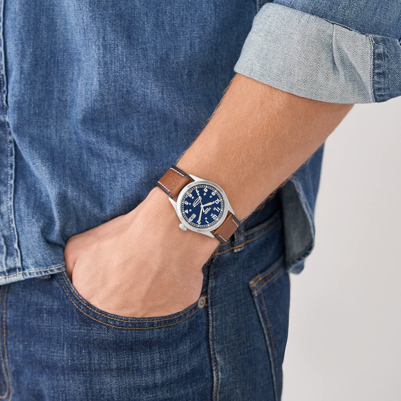Чоловічий годинник Fossil Defender, Solarbetriebenes Dreizeiger-Datum з браслетом з нержавіючої сталі або шкіри, фото №2