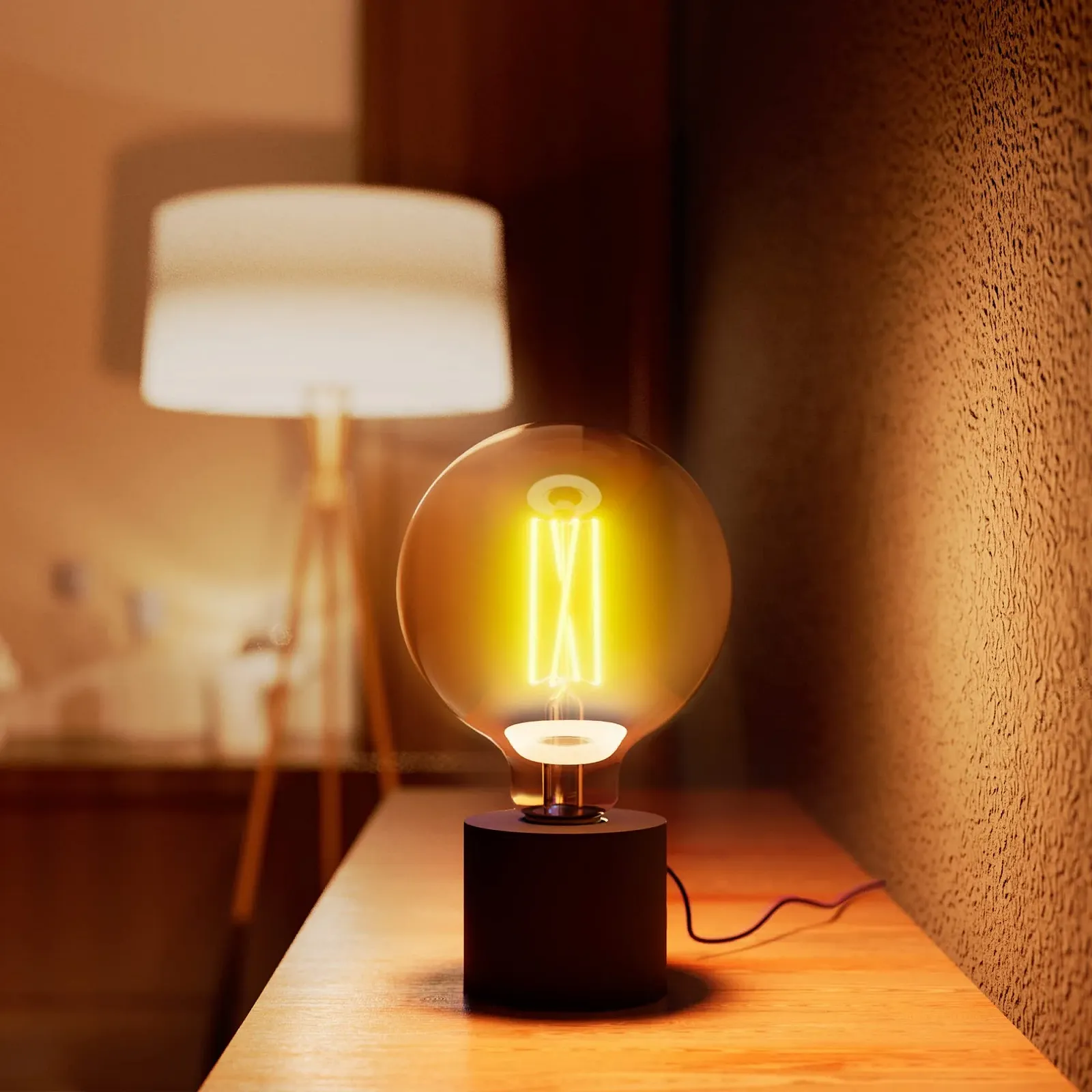 Настільна лампа SSC-LUXon NAMBI Vintage Smart WiFi E27 LED Globe чорна, фото №7