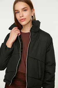 Женское пальто TRENDYOL Надувное на молнии synthetic.ua - Фото 1