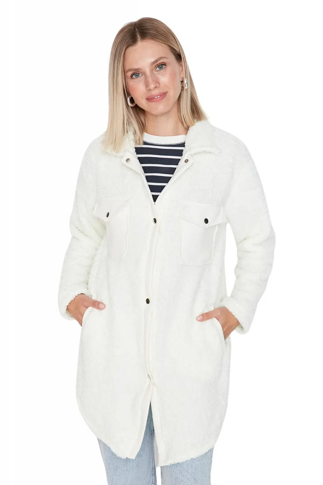 Женская зимняя куртка TRENDYOL обычная однотонная тканая, фото №2 Женская зимняя куртка TRENDYOL обычная однотонная тканая, фото №2