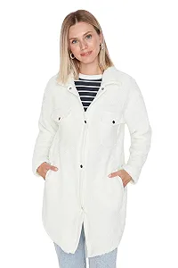 Женская зимняя куртка TRENDYOL обычная однотонная тканая synthetic.ua - Фото 1