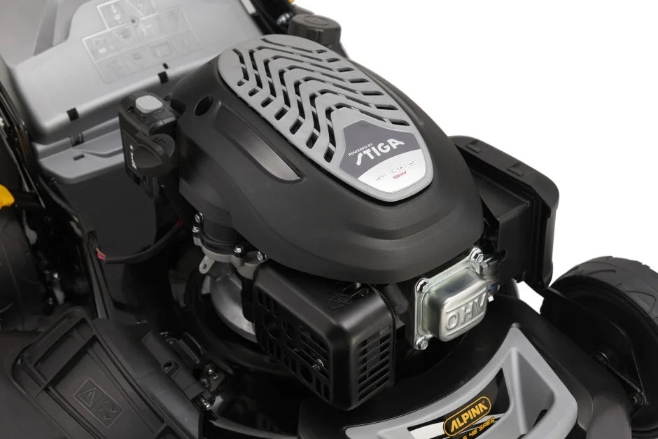 Бензиновая газонокосилка Alpina AL5 46 SAEQ / 2200W / до 1200 м² / 46 см ширина скашивания / 60 л травосборник / Черный-серый, фото №4 Бензиновая газонокосилка Alpina AL5 46 SAEQ / 2200W / до 1200 м² / 46 см ширина скашивания / 60 л травосборник / Черный-серый, фото №4