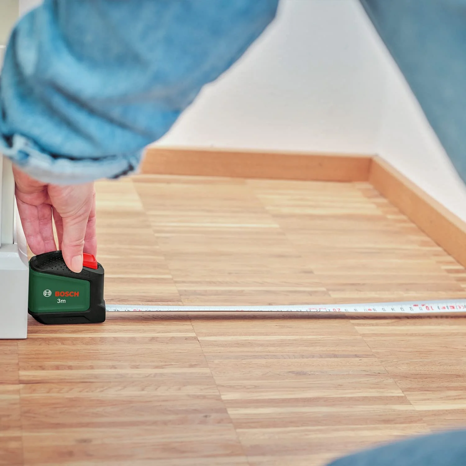 Рулетка Bosch 3 м (Autolock; лента шириной 19 мм, с нейлоновым покрытием, точная 3-метровая рулетка с двухсторонним крючком и металлической клипсой для ремня), фото №3