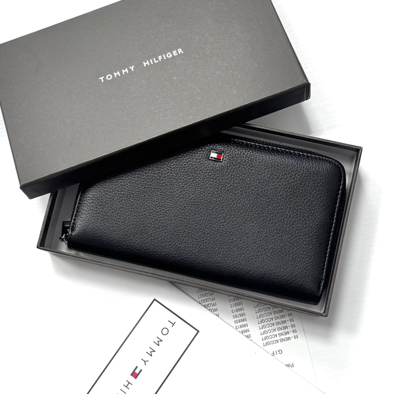 Мужской кошелек клатч на молнии из натуральной кожи Tommy Hilfiger, фото №9 Мужской кошелек клатч на молнии из натуральной кожи Tommy Hilfiger, фото №9