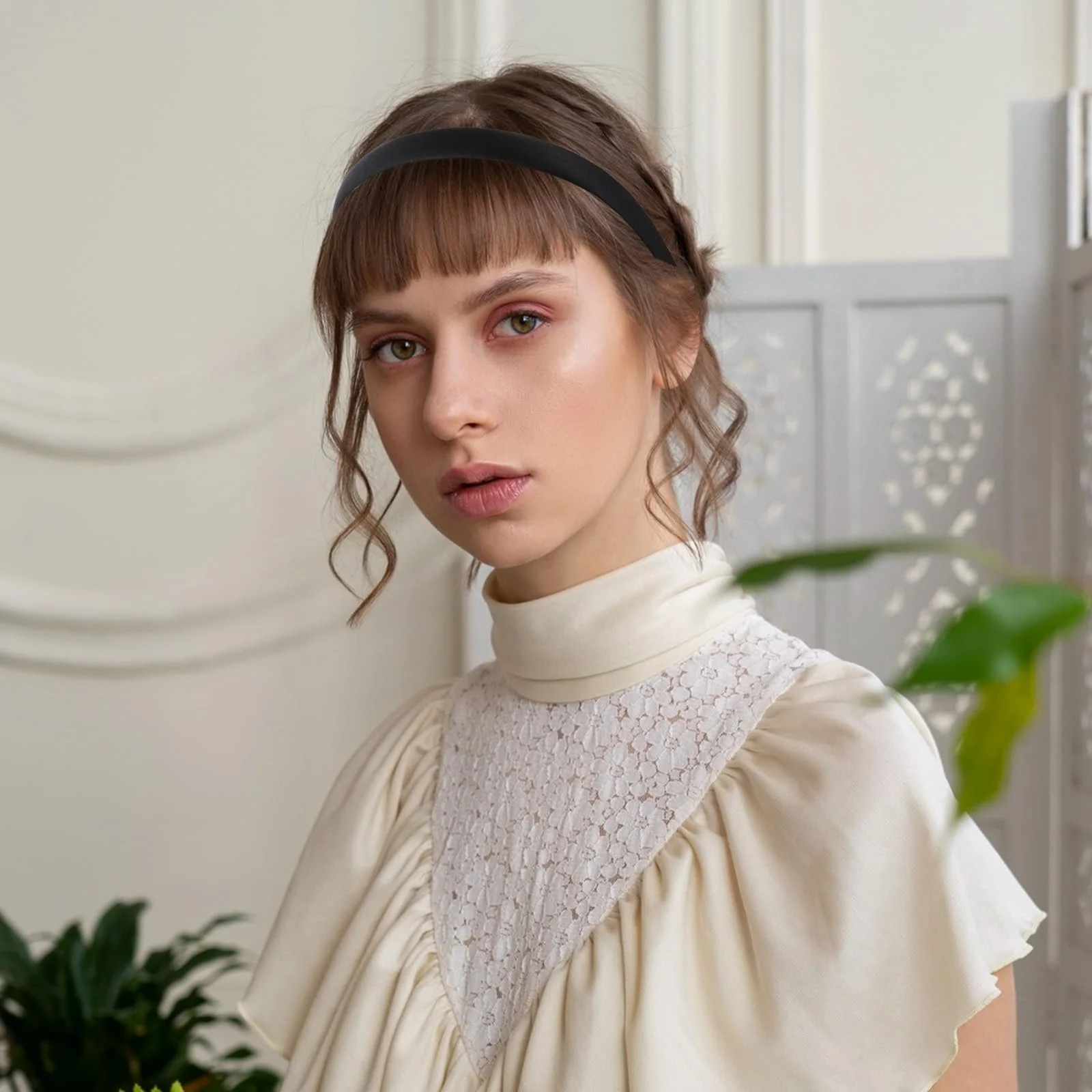 Обруч Атласный 1.5 см Черный (2 шт. в упаковке), фото №5 Обруч Атласный 1.5 см Черный (2 шт. в упаковке), фото №5