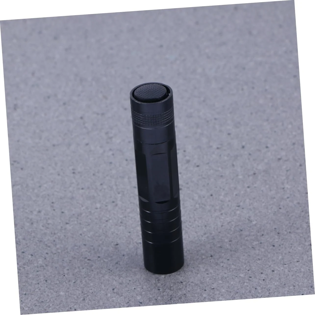 Ліхтарик-брелок LED, фото №7 Ліхтарик-брелок LED, фото №7