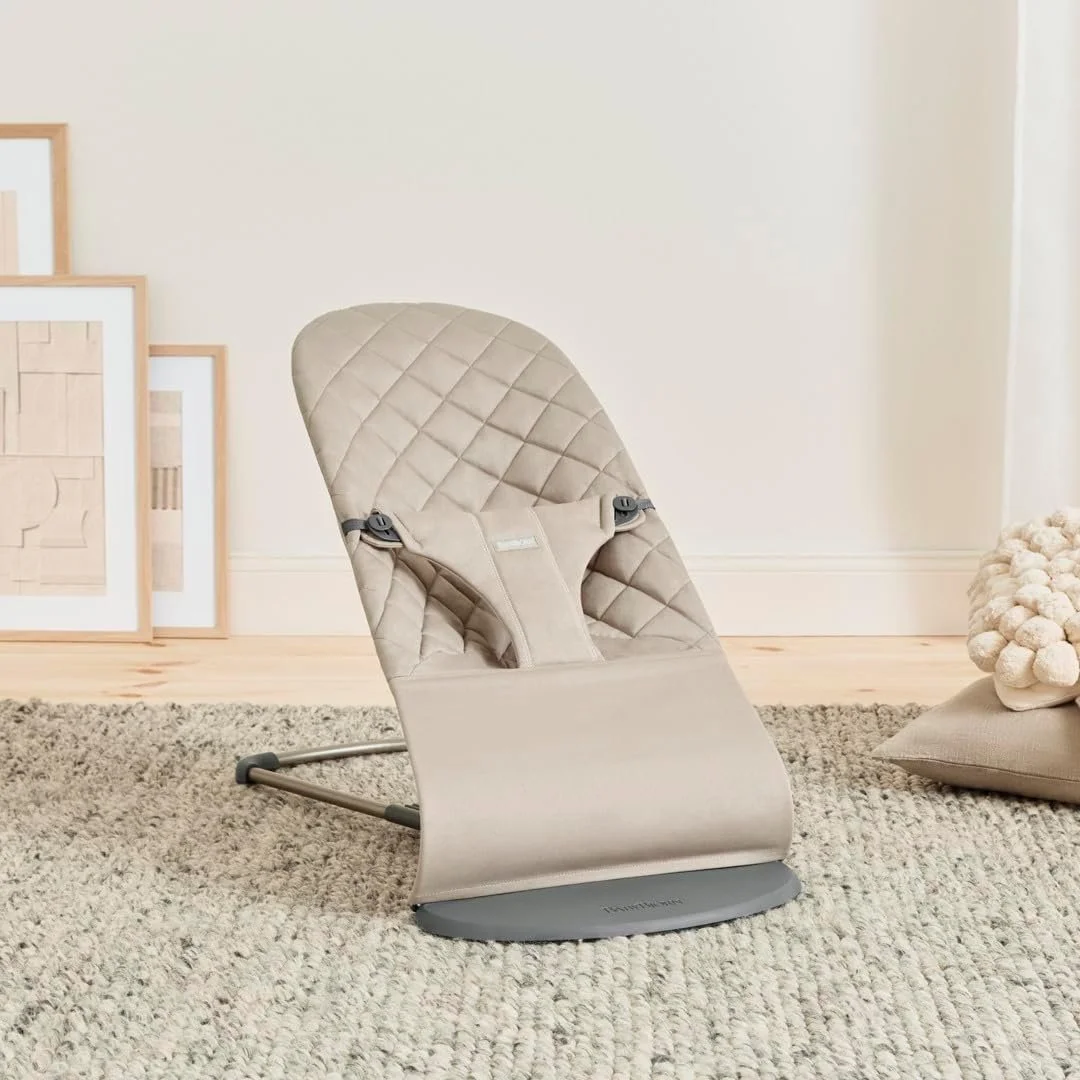 Шезлонг детский BabyBjorn Bouncer Bliss Woven / от рождения до 2 лет / до 13 кг / естественное укачивание / Песочно-Серый, фото №2